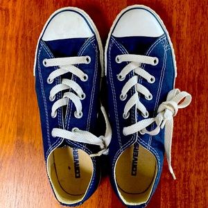 Converse navy blue all star classic